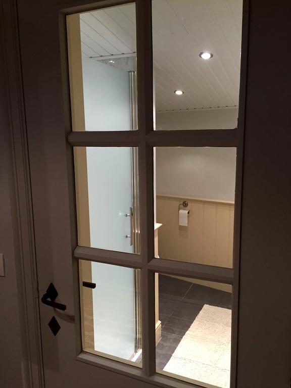 Under Oaks Hotel Westmalle ภายนอก รูปภาพ