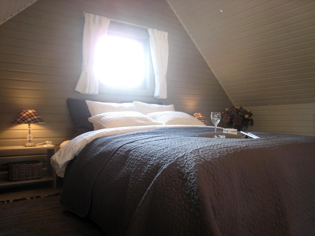 Under Oaks Hotel Westmalle ภายนอก รูปภาพ
