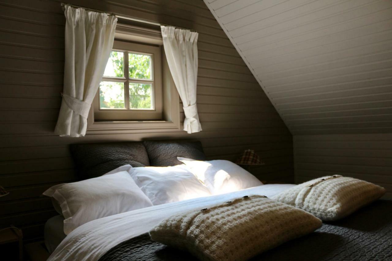 Under Oaks Hotel Westmalle ภายนอก รูปภาพ